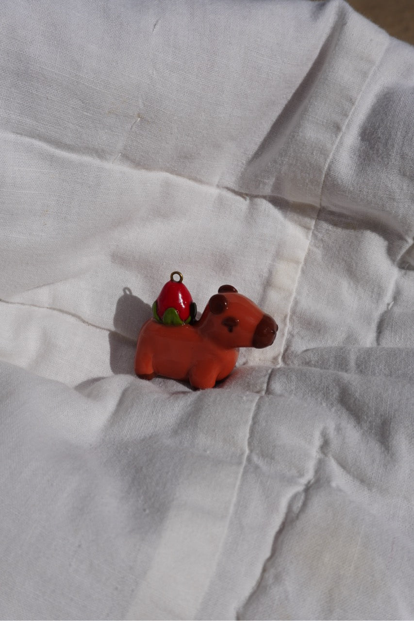 Strawbara - Capybara Charm